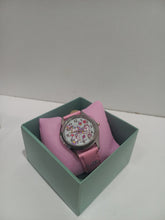 Load image into Gallery viewer, ժամացույց՝ նկարներով 0895