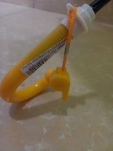 Load image into Gallery viewer, Անձրևանոց ականջներով, սուլիչով, սեղմակով, 2754