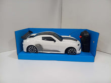 Load image into Gallery viewer, Ավտոմեքենա հեռակառավարման վահանակով Storms