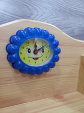 Load image into Gallery viewer, Մանկական գրասեղան՝ աթոռով, 2683