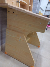 Load image into Gallery viewer, Մանկական գրասեղան՝ աթոռով, 2684