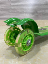 Load image into Gallery viewer, Սամակատ-սկուտեր, 2702 մանկական