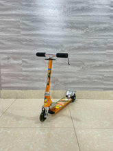 Load image into Gallery viewer, Սամակատ֊սկուտեր, 2704 մանկական