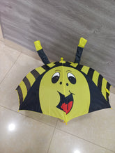 Load image into Gallery viewer, Անձրևանոց ականջներով, սուլիչով, սեղմակով, 2754