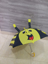 Load image into Gallery viewer, Անձրևանոց ականջներով, սուլիչով, սեղմակով, 2754