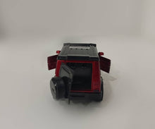 Load image into Gallery viewer, Մետաղյա մեքենա՝ Յաշիկ 174ա