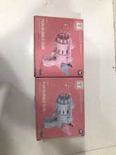 Load image into Gallery viewer, Օճառաջուր կրակող ատրճանակ թևիկներով