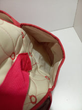 Load image into Gallery viewer, Մայրիկի պայուսակ` CHICO