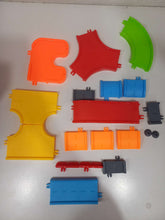 Load image into Gallery viewer, Կոնստրուկտոր Parking-lot փոքր
